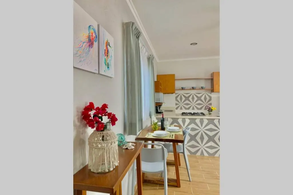 Villa Cerenata, Downtown,Few Steps From The Beach. Cozumel 0*,  Mexico